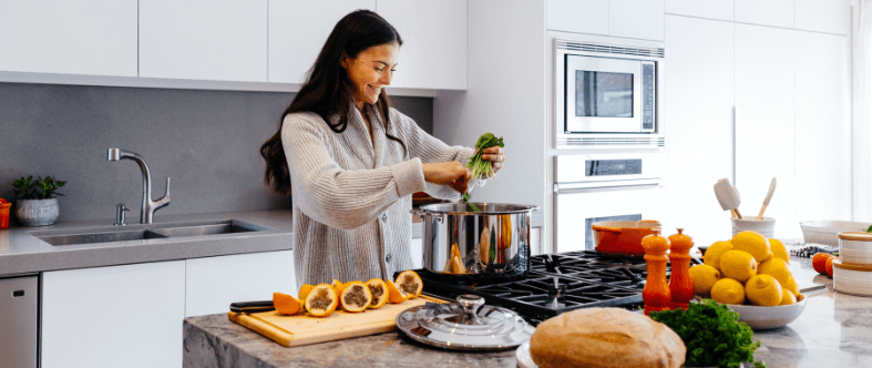 ¿Qué tipo de nutriólogo puedes ser y qué conocimientos necesitas?